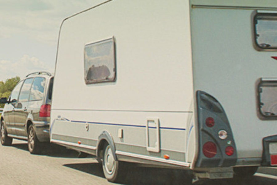 caravan-op-weg